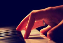 开阳106所学校(xiào)食堂從(cóng)“人(rén)盯人(rén)”到“云守卫” AI“慧眼”守护校(xiào)园餐