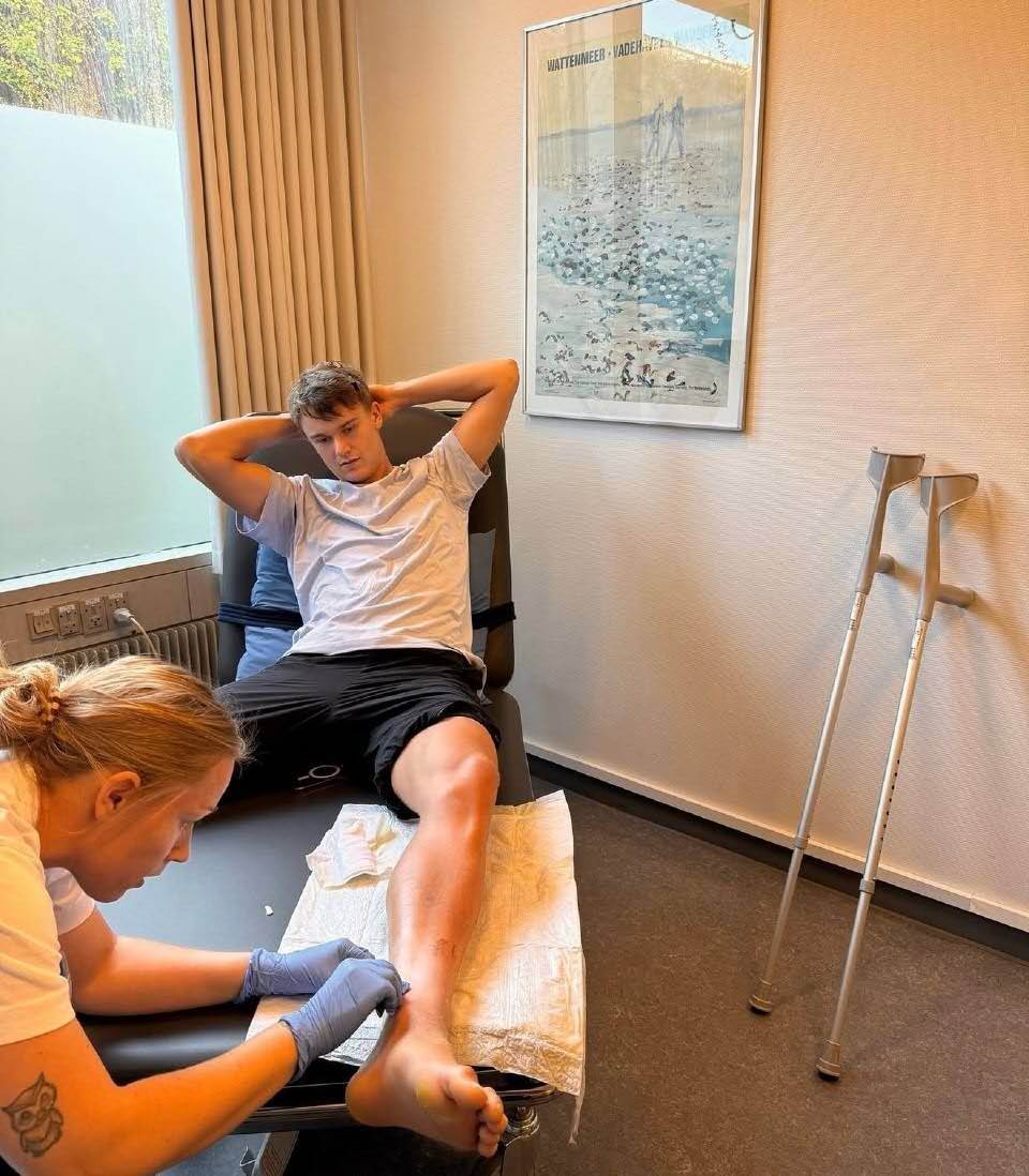 丰塞卡称渴望能与辛纳阿卡并驾齐驱，鲁内表示可能在草地赛季复出