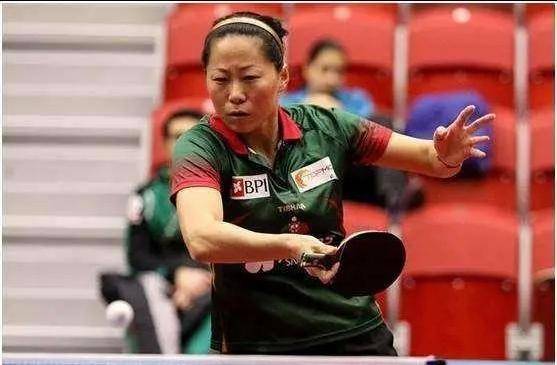 47岁华裔名将付玉逆转取胜 诠释乒坛不老拼搏精神