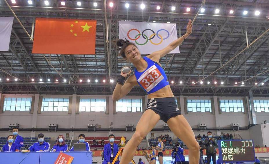 美女选手郑妮娜力：放弃加拿大国籍，毅然加入中国，称自己不后悔
